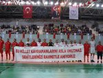 Trabzon'da Şöhretler ve Efsaneler Futbol Turnuvası Trabzon'da Şöhretler ve Efsaneler Futbol Turnuvası