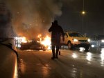 Bursa'da seyir halindeki otomobil yandı
