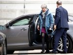 İngiltere Başbakanı'nın koltuğu sallanıyor