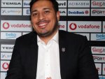 Beşiktaş'ta, futbol direktörü Ali Naibi'yle yollar ayrıldı.