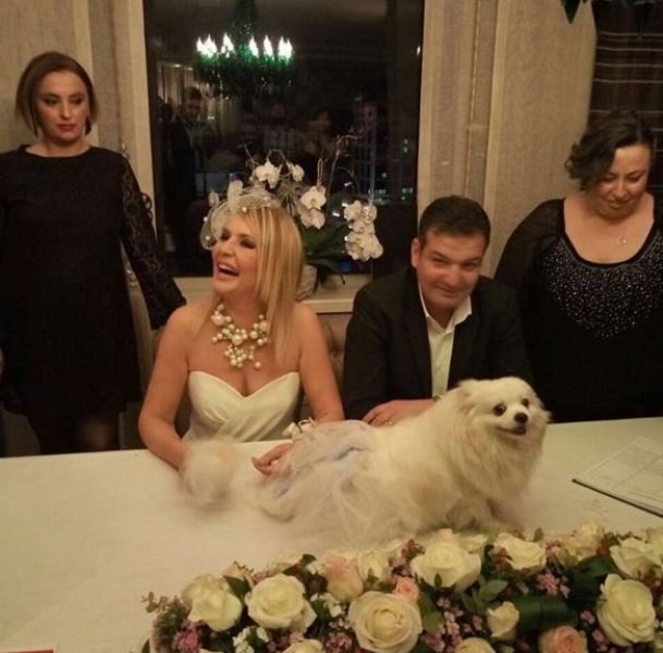 Seda Akgül evlendi