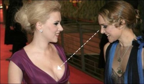 Scarlett Johansson'ın çıplak fotoğrafları internete düştü