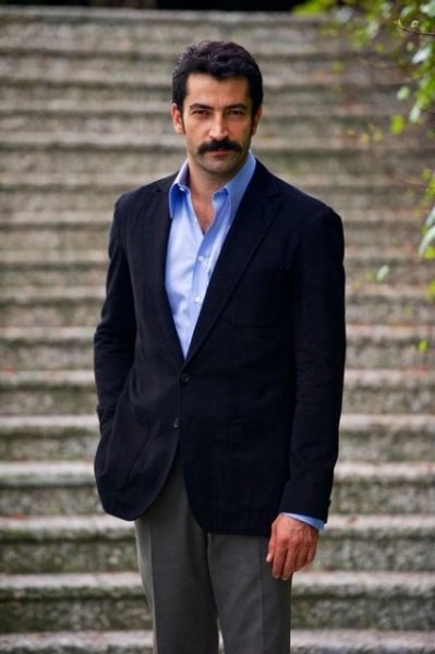 Karadayı Kenan'ın yeni imajı 