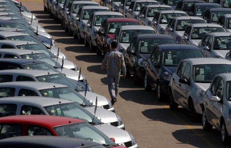 1.4 - 1.6 aralığında motor gücüne sahip en az yakan otomobiller