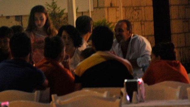 Pelin Karahan Bedri Güntay’la Çeşme'de görüntülendi 