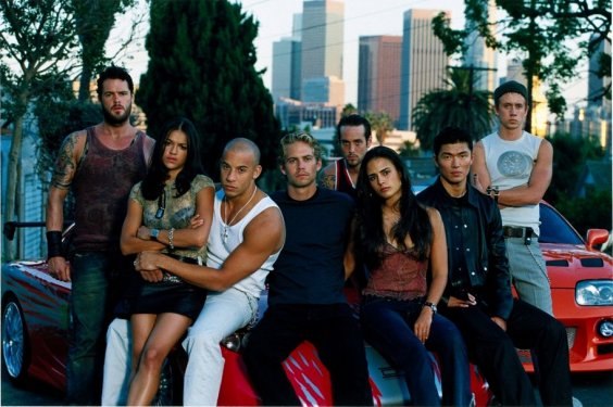 Hızlı ve Öfkeli'nin yıldızı Paul Walker hayatını kaybetti