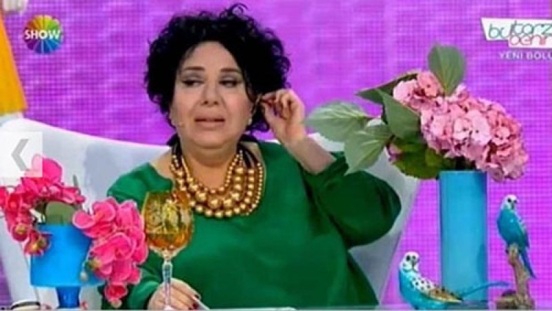 Sosyal medyada Nur Yerlitaş capsleri