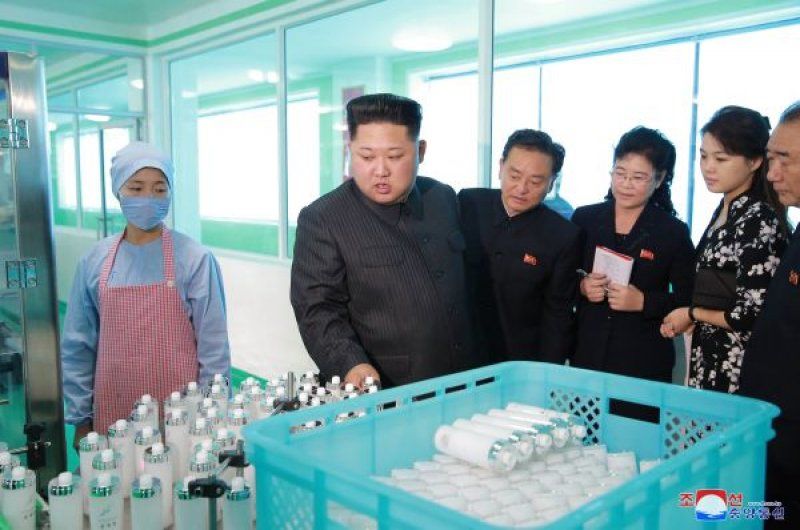 Kuzey kore lideri Kim'in Japon hayranları