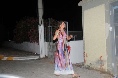 Berrak Tüzünataç ve Çağatay Ulusoy'un Çeşme kaçamağı
