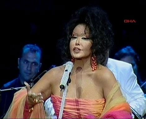 Bülent Ersoy'un ceninli yüzü 
