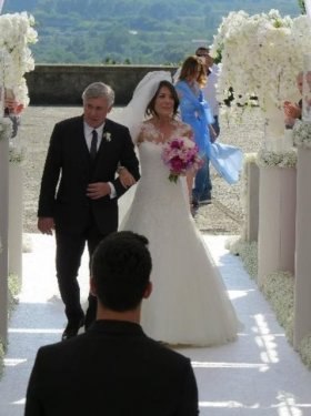 Ünlü teknik direktör kızını evlendirdi
