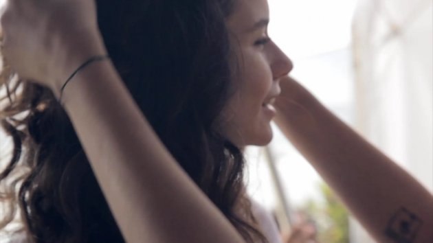 Makyajsız Beren Saat tüm gerçekliğiyle aşkını anlattı