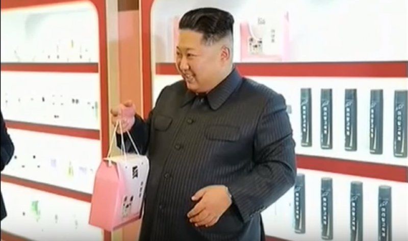 Kuzey kore lideri Kim'in Japon hayranları
