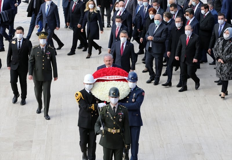 Anıtkabir'de 23 Nisan töreni