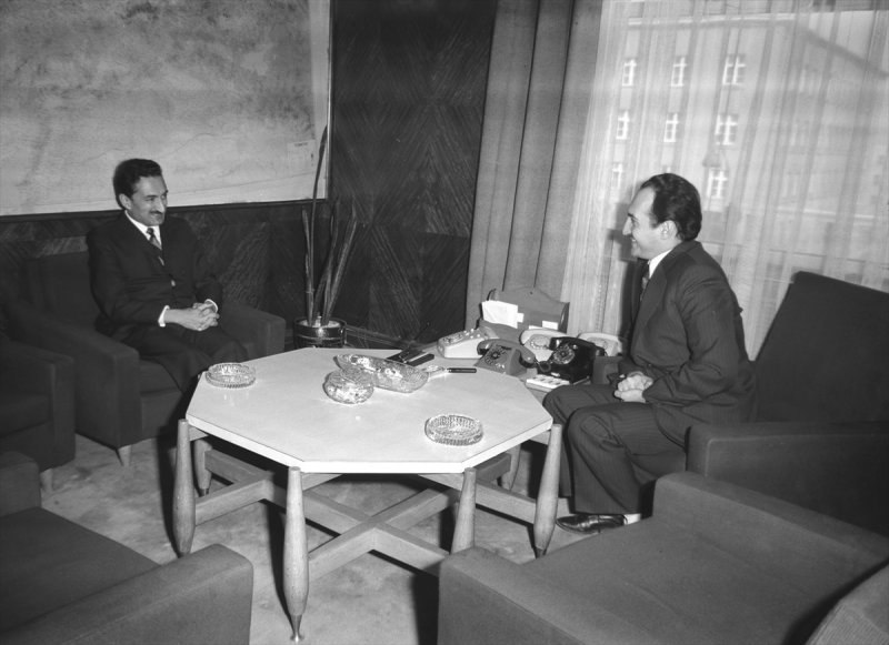 Oğuzhan Asiltürk'ün siyasi hayatı