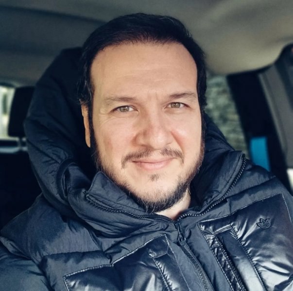Ünlülerden Tarkan'ın 
