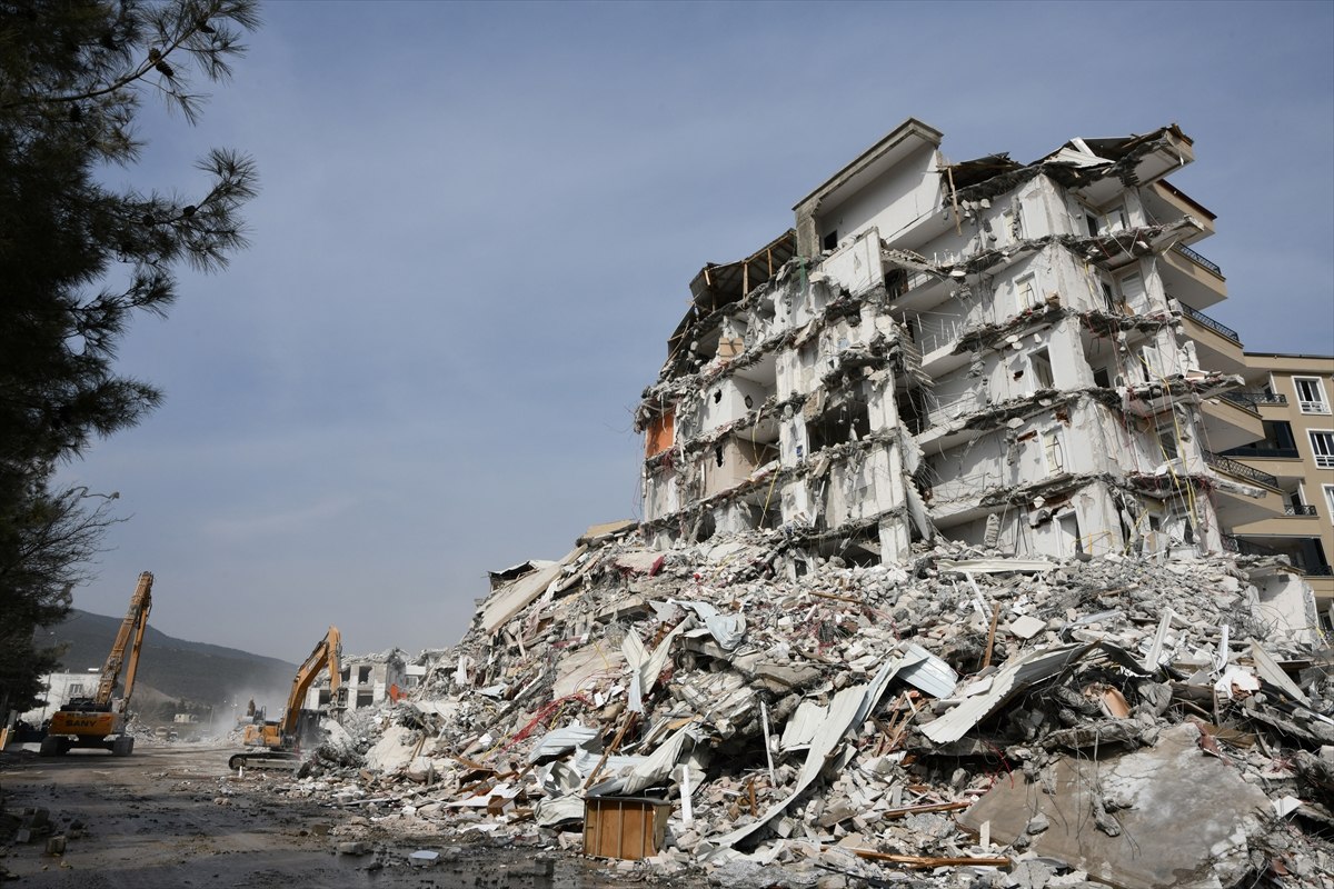 İstanbul'un kırmızı listesi! Mahalle mahalle deprem riski taşıyan ilçeler