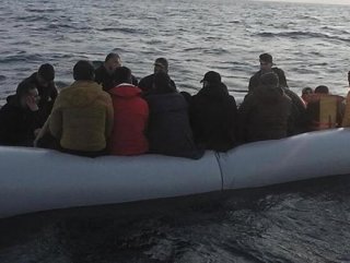 Ayvalık’ta 38 göçmen yakalandı