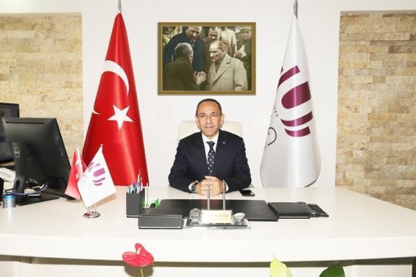 4 belediye başkanı görevden alındı