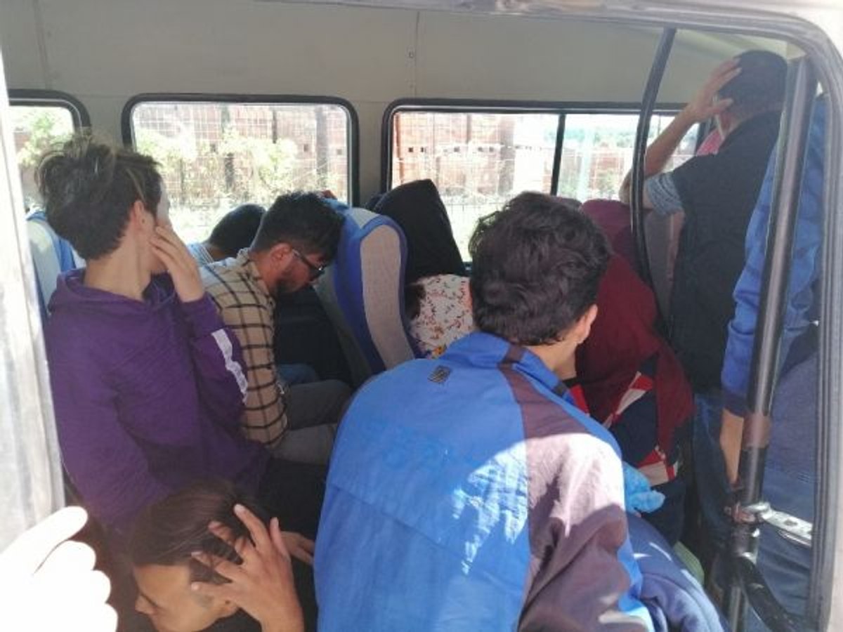 Çanakkale’de 24 mülteci daha yakalandı