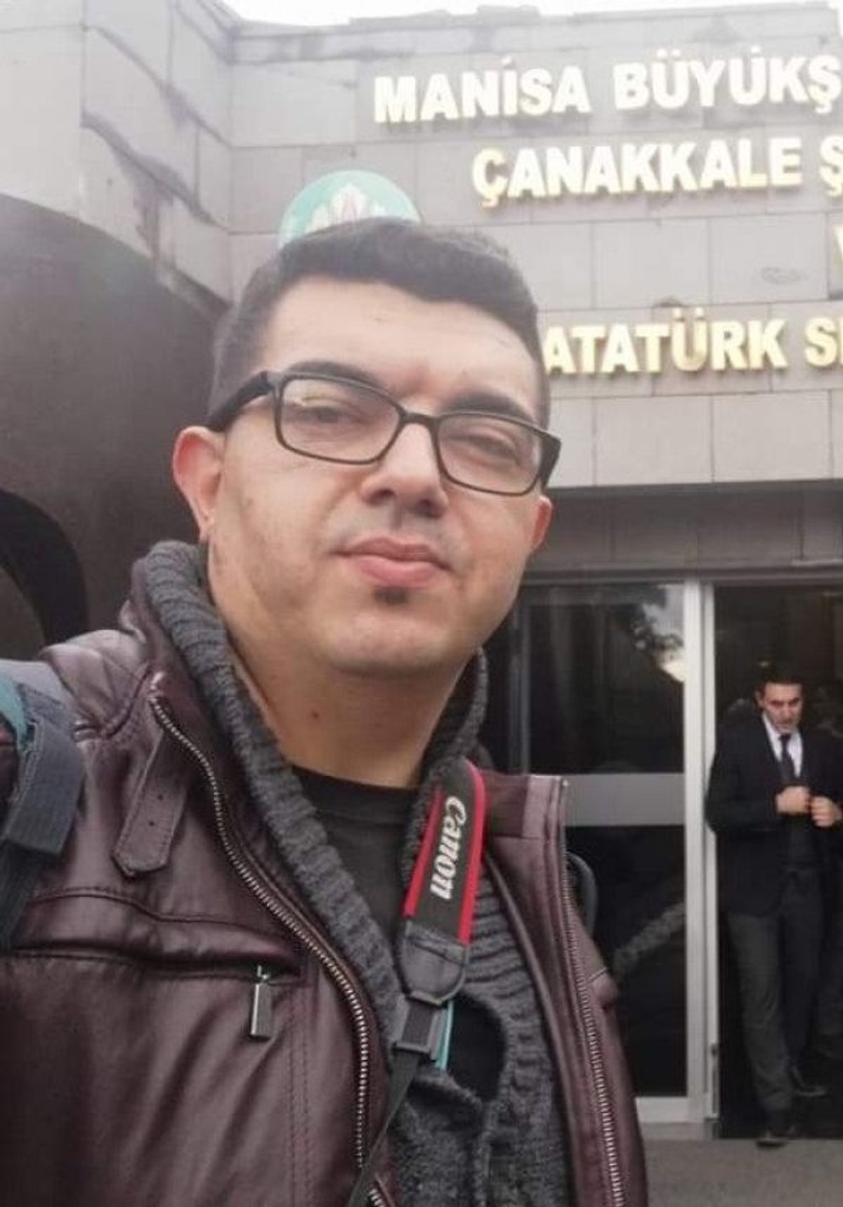 Manisa’da bir baba kızının gözü önünde vuruldu