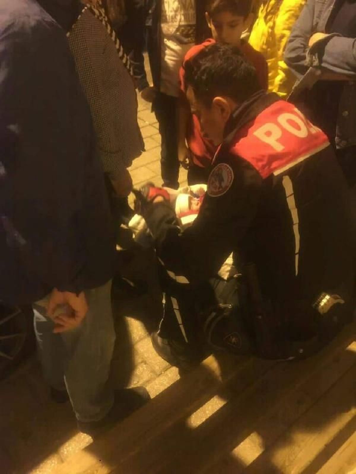Hatay'da 1 aylık bebek sokağa bırakıldı