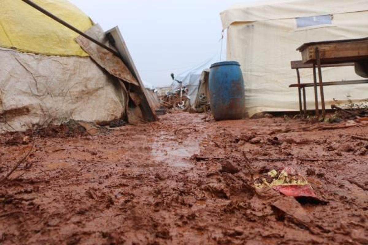 380 Suriyeli Türkiye sınırına dayandı