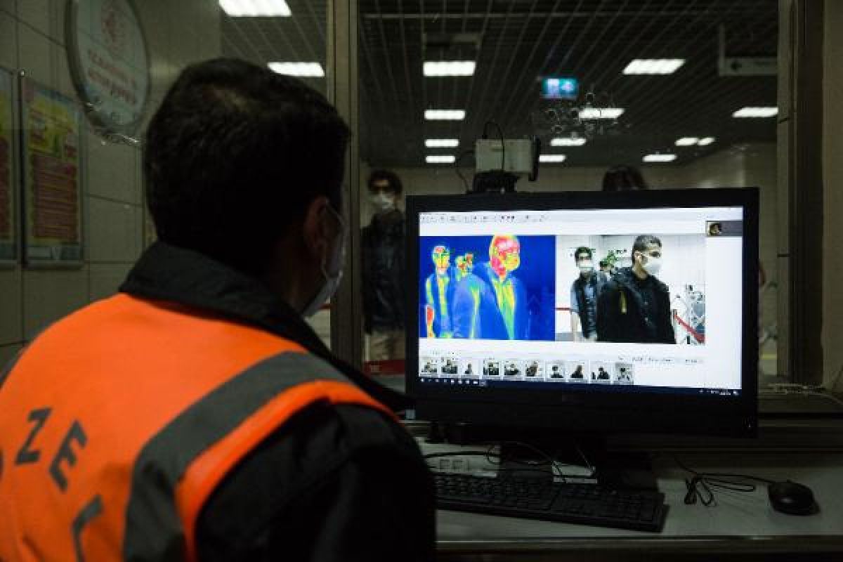 Marmaray'da termal kamera ile ateş kontrolü yapılıyor