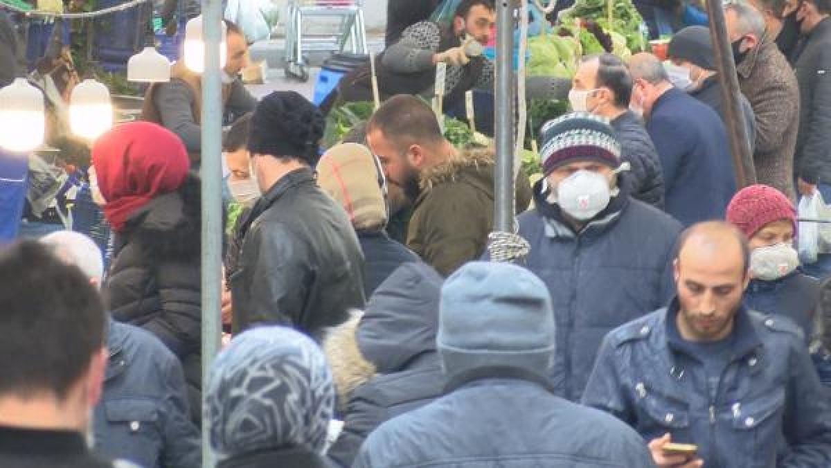 Avcılar'daki semt pazarında yoğunluk