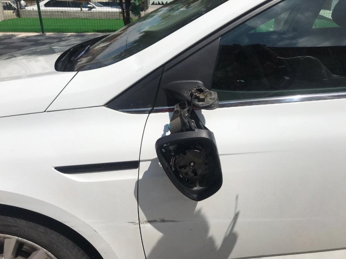 Aksaray'da çarptığı araca 'çarpan benim' notu bıraktı