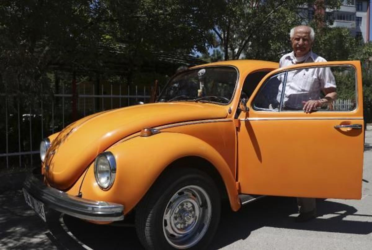 Ankara'da yaşlı çiftin Vosvos tutkusu dikkat çekiyor