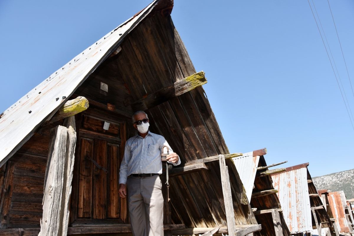 Antalya'da 500 yıllık Bezirgan ambarları tarihe tanıklık ediyor