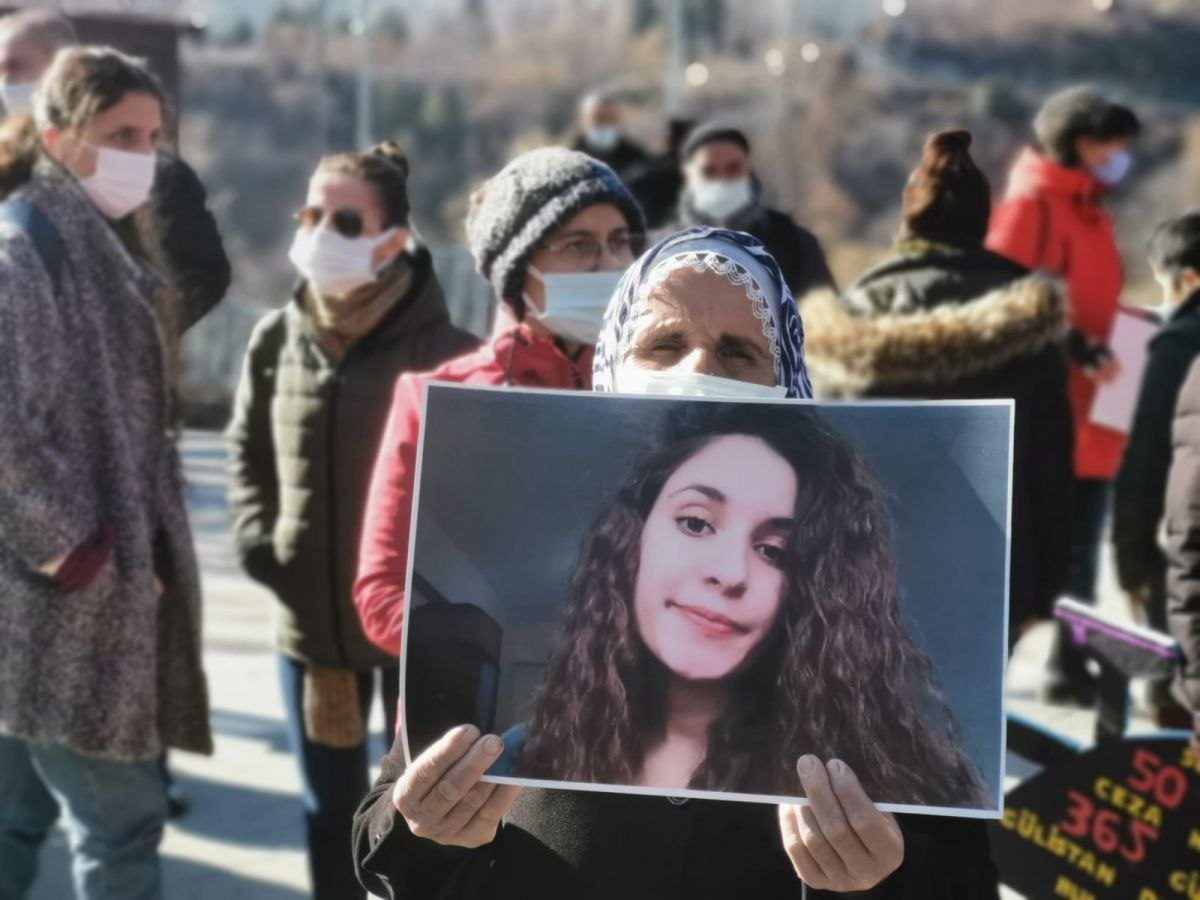 Tunceli'de kaybolan Gülistan Doku, 1'inci yılında anıldı