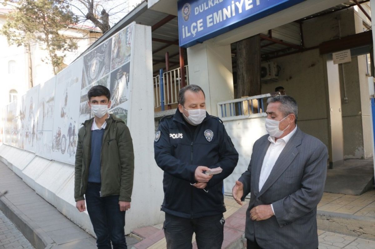 Kahramanmaraş'ta 20 bin lira bulan gençten örnek davranış