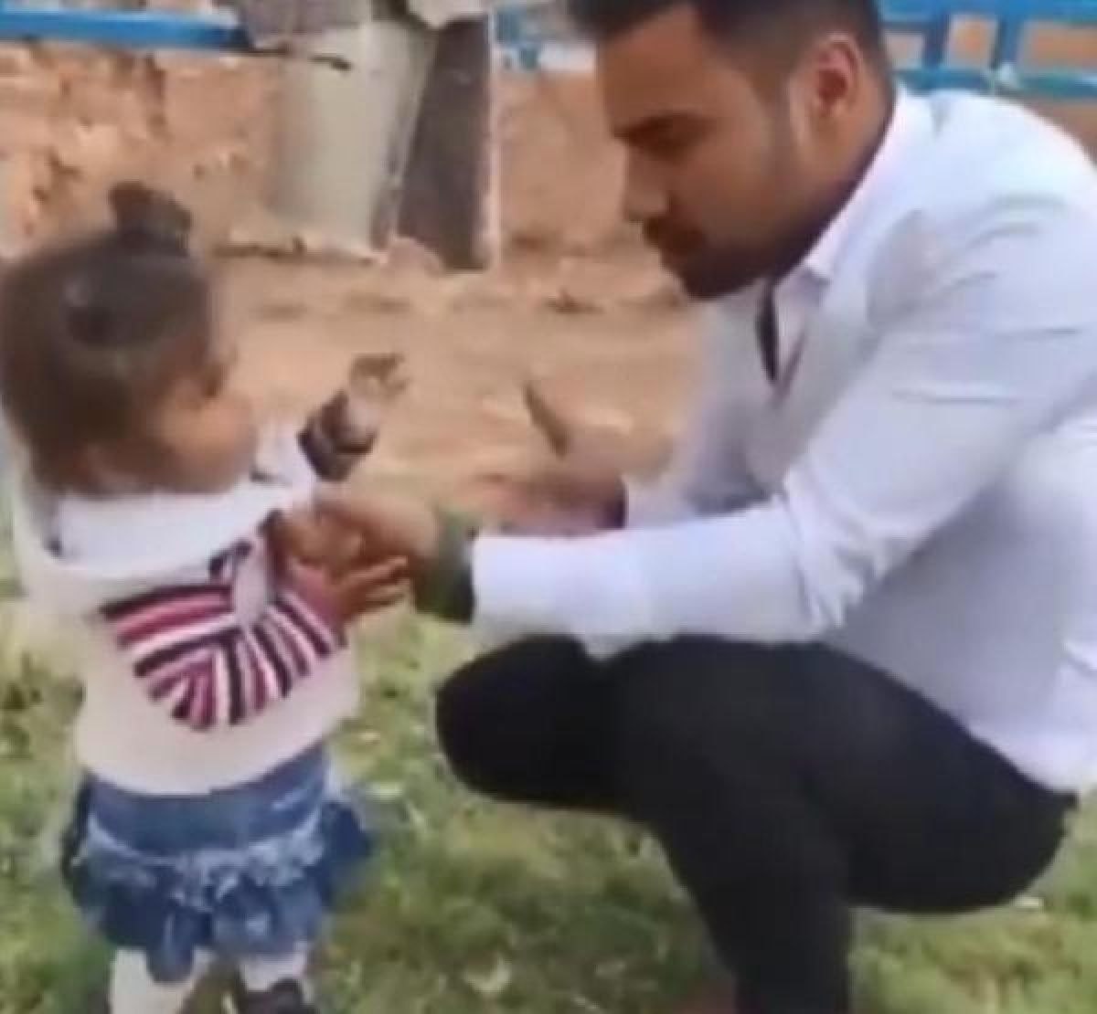 Şanlıurfa'da çocuğa tokat atıp, sigara içirilen görüntüler tepki topladı