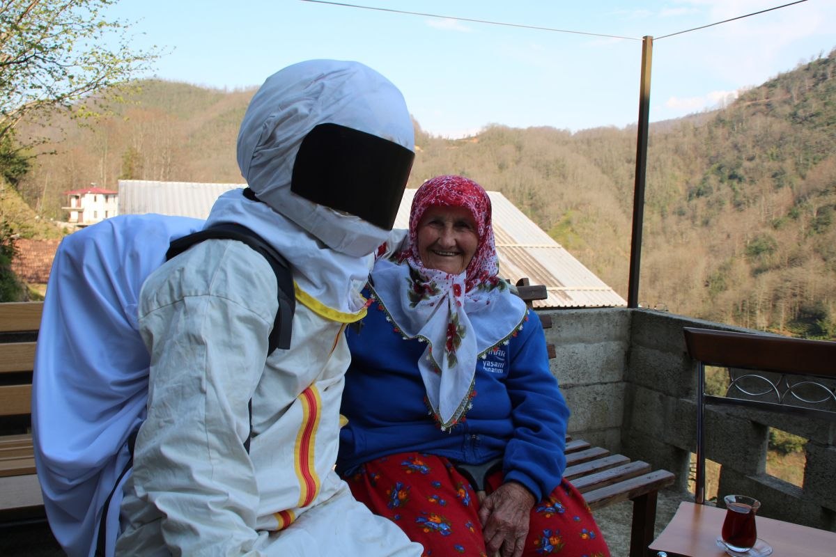 Rizeli astronotlar, üne kavuşunca Rusya’dan davet aldılar