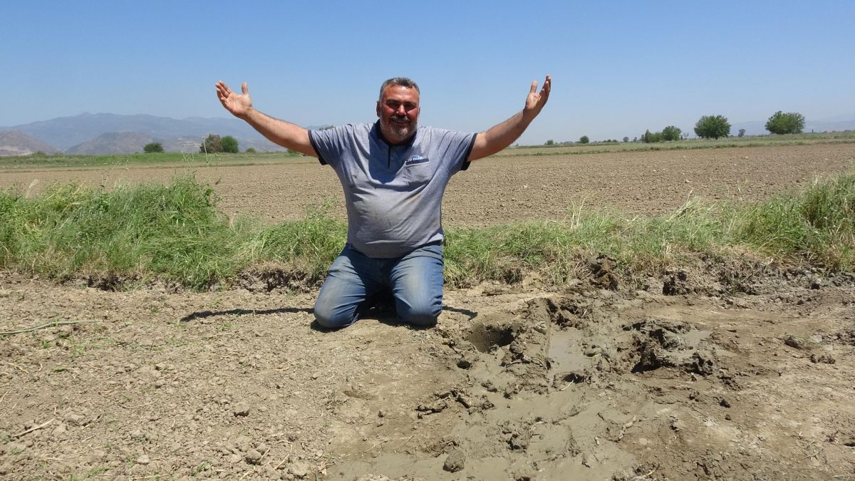 Aydın'da Büyük Menderes kuruyunca çiftçiler yer altı sularına yöneldi
