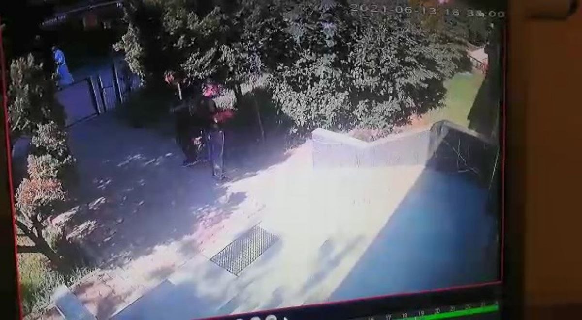 Başakşehir'de 2 hırsız bisiklet çaldı