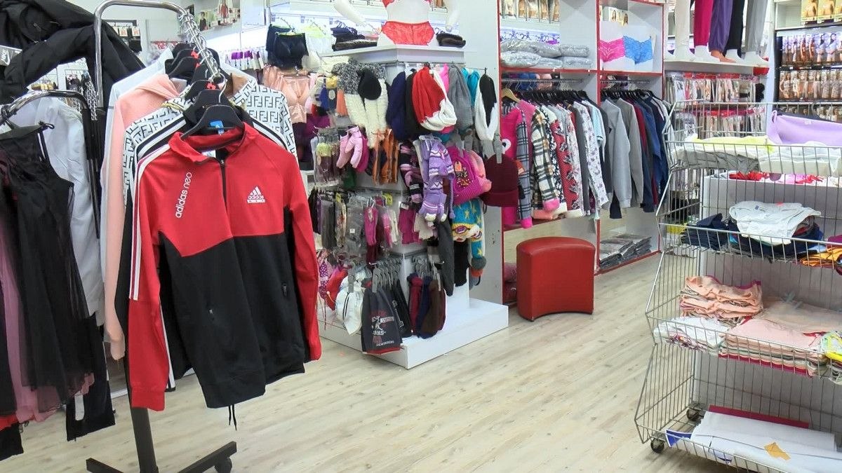 Esenler shop adidas outlet
