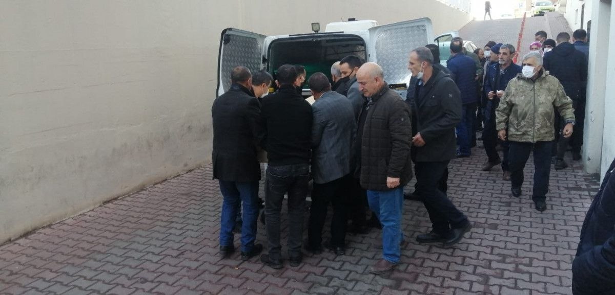 Kayseri'deki madende10 metreden düşen işçi kurtarılamadı