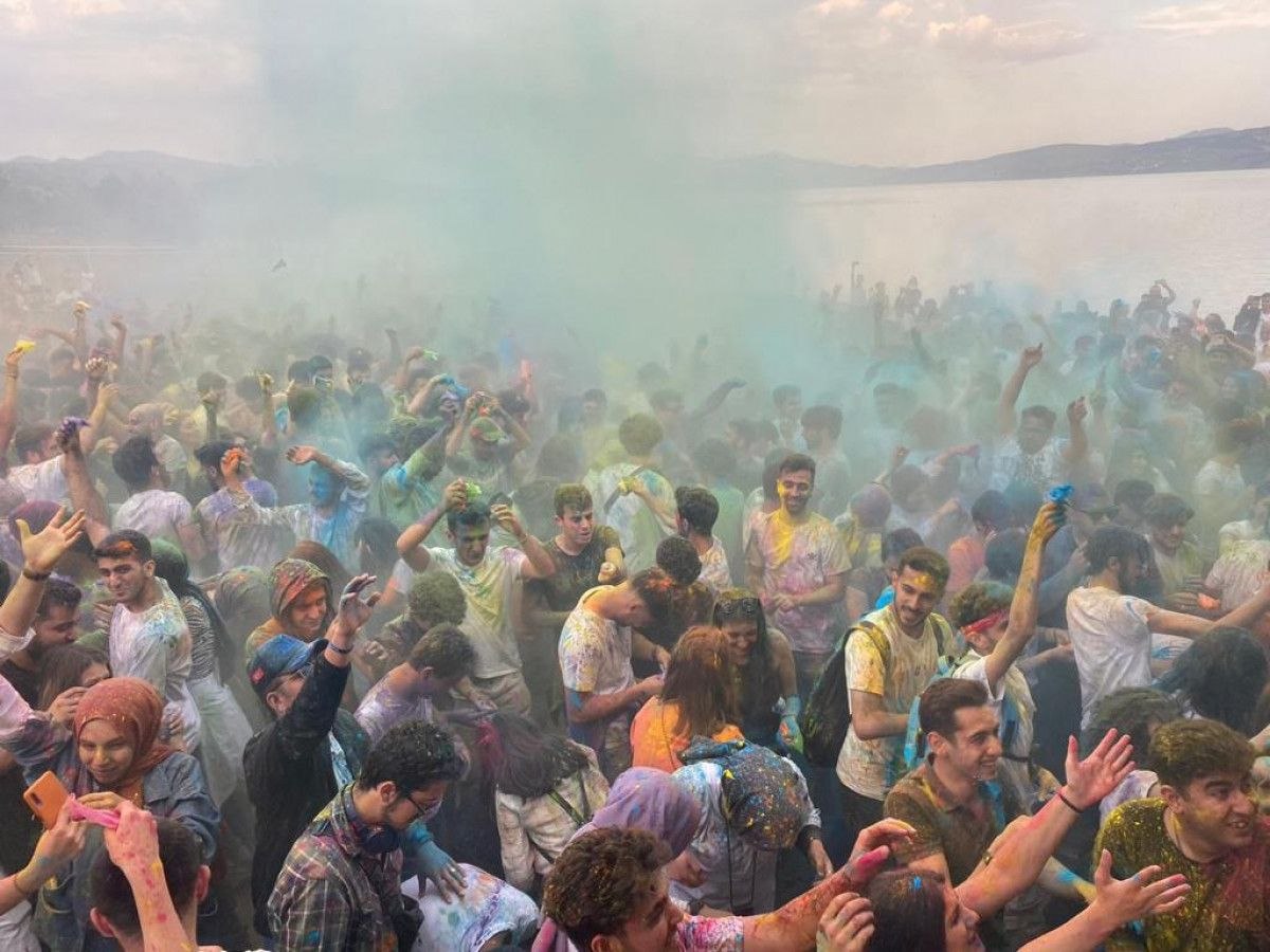 Elazığ'da ilk kez düzenlenen Color Fest'ten renkli görüntüler