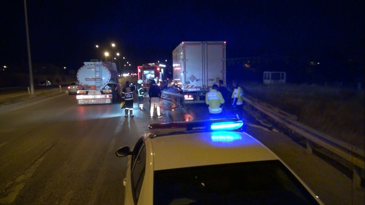 Kırıkkale'de dinamit yüklü kamyonda yangın