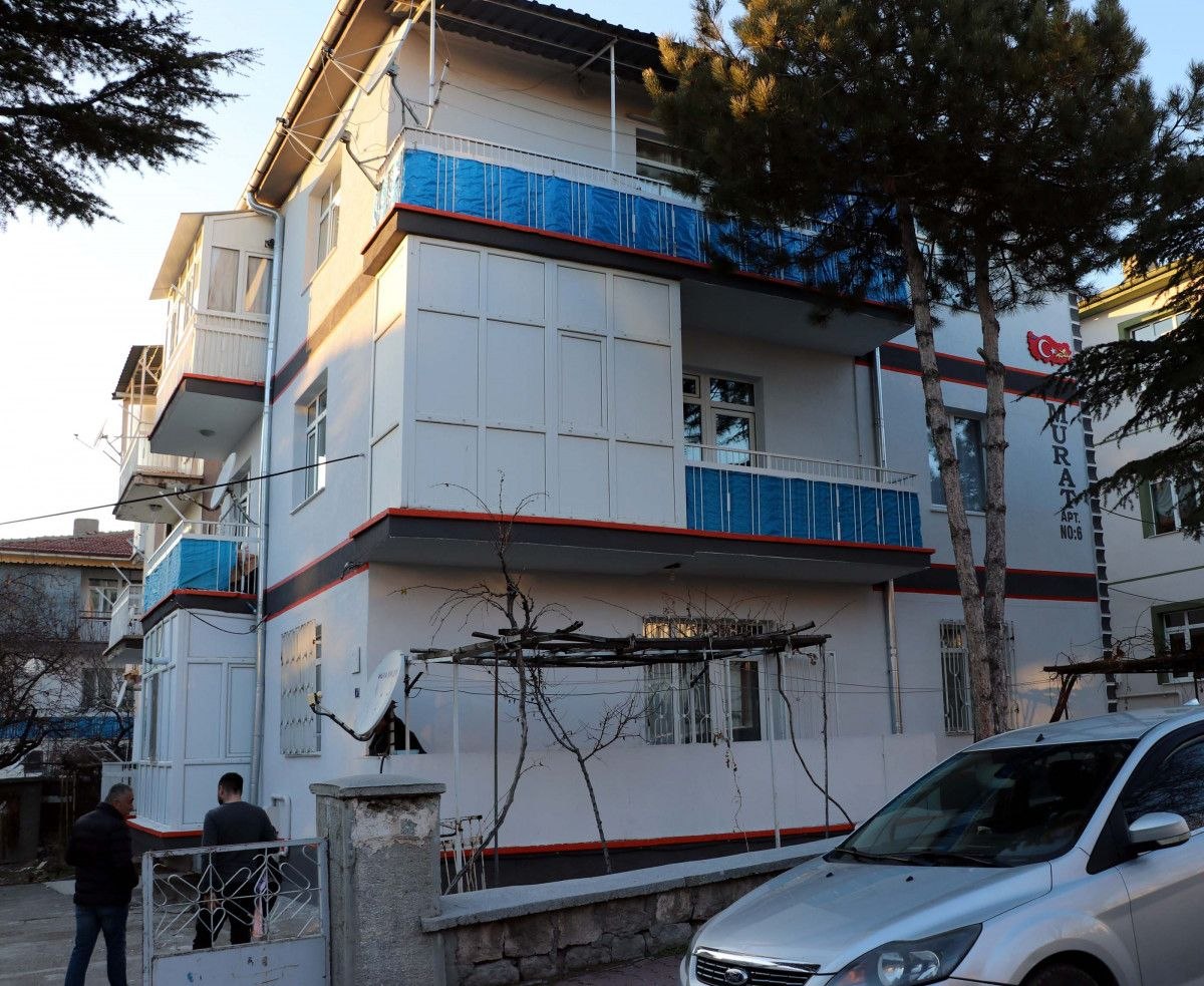 Kayseri'de bir kişi boşandığı eşini bıçakladı