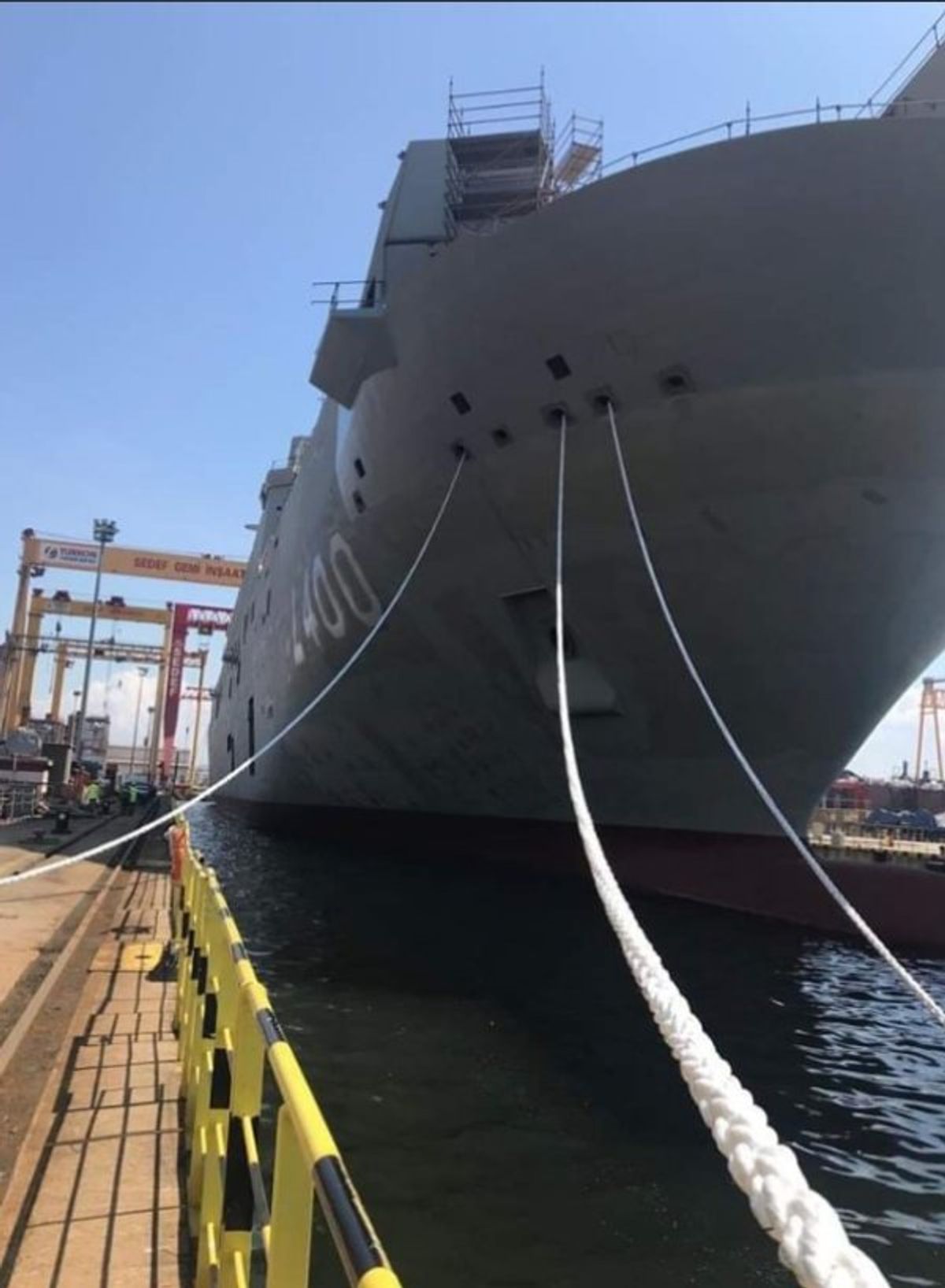 TCG Anadolu su ile buluştu
