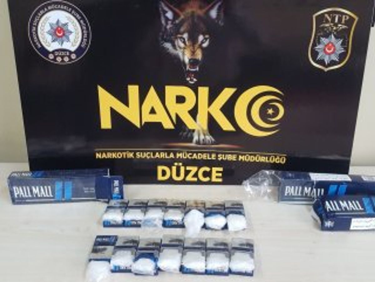 Düzce'de sigara paketinin içinden uyuşturucu çıktı
