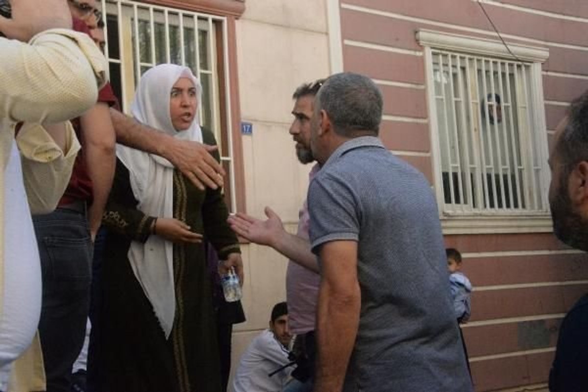 Acılı aileler gerçekleri HDP'nin yüzüne çarptı