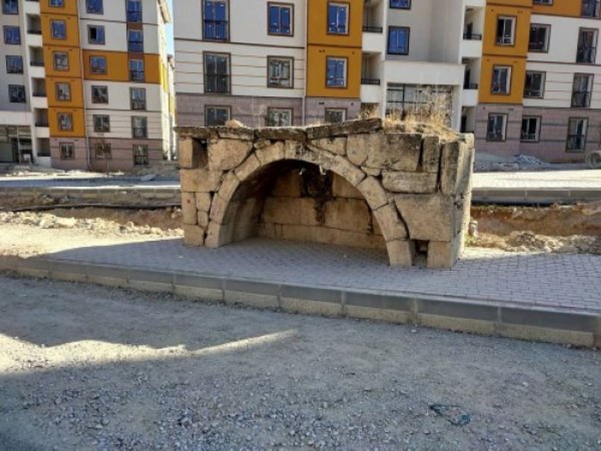 Kırşehir'de TOKİ ayıbı
