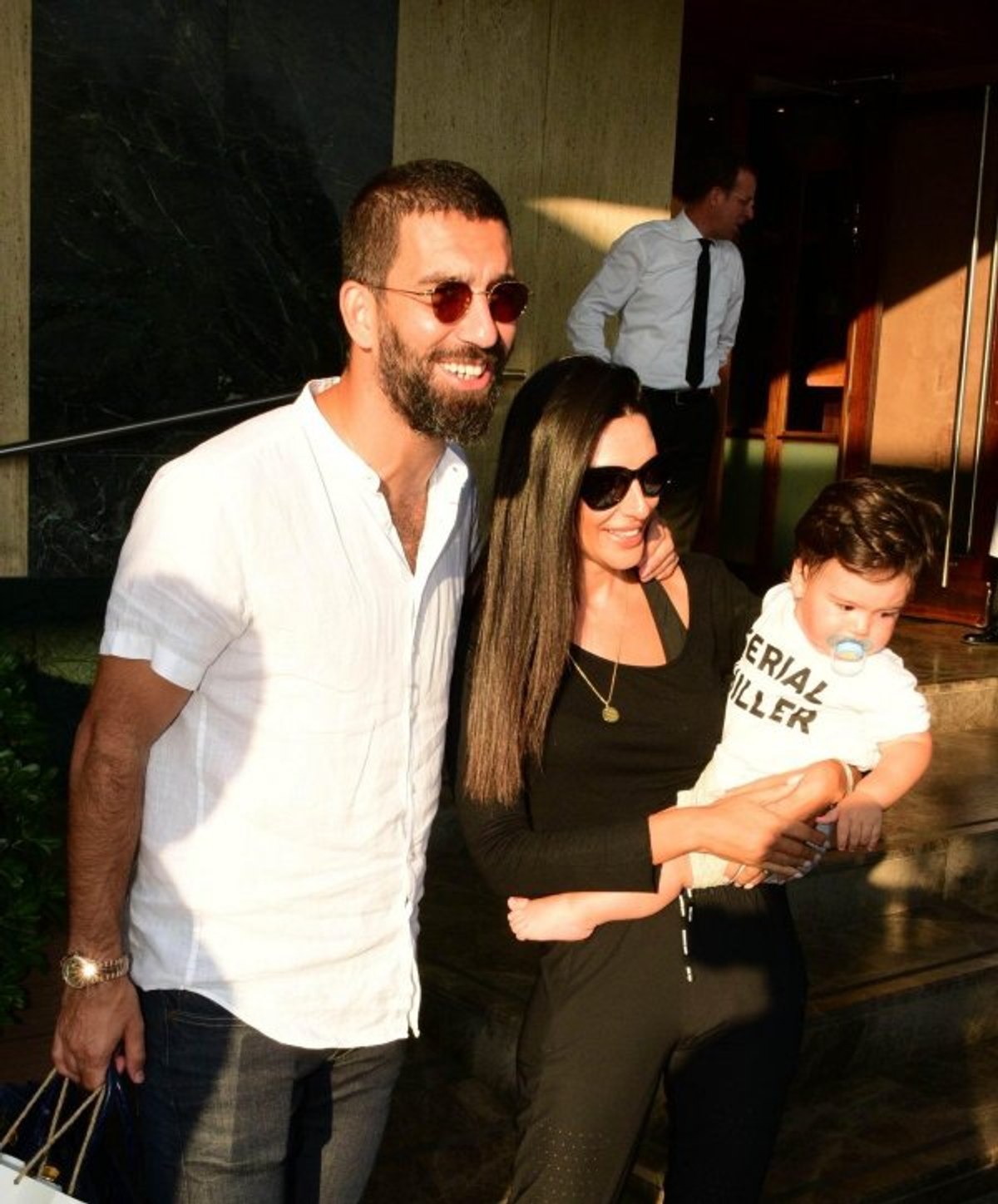 Arda Turan ve Aslıhan Doğan'ın bir oğlu daha olacak