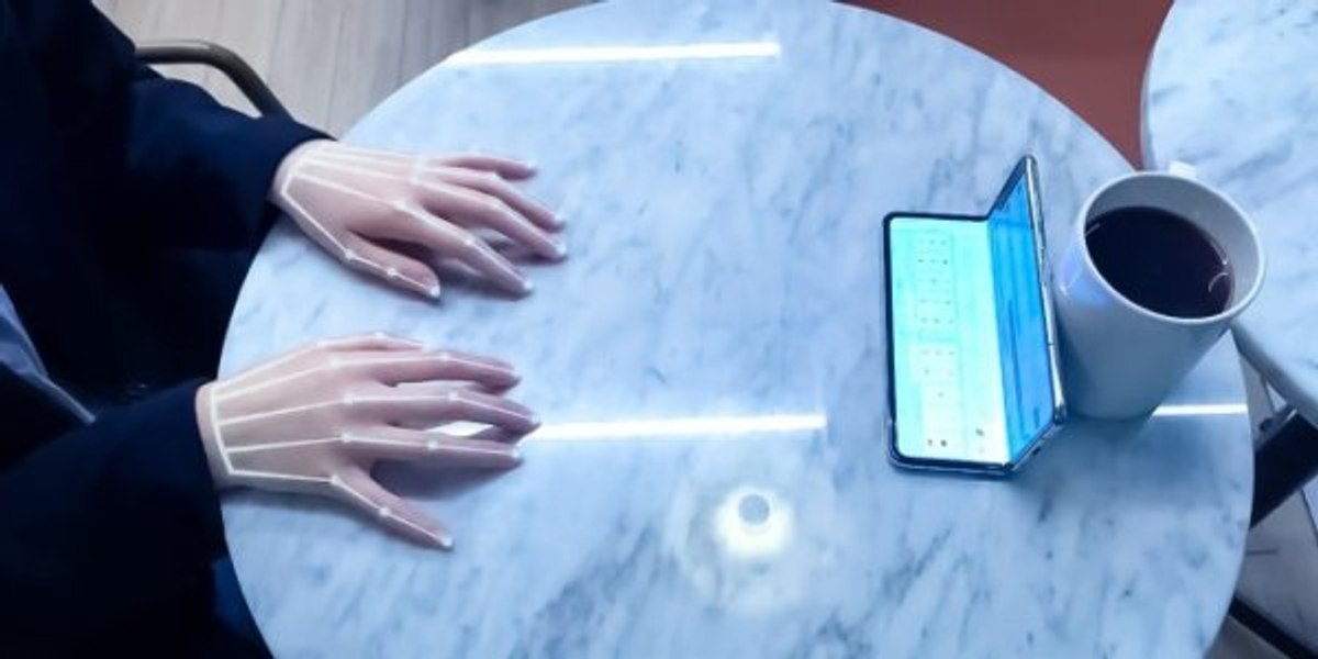 Samsung, yapay zeka destekli görünmez klavyesini tanıttı