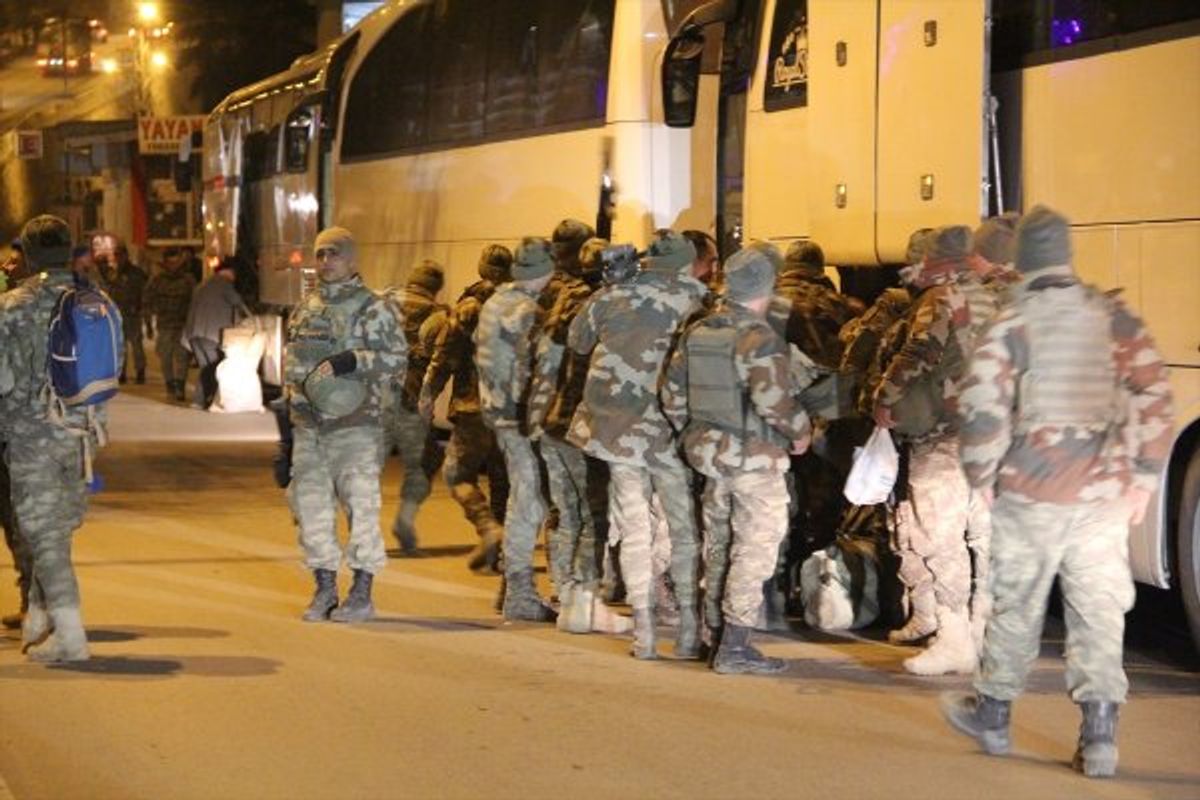 İdlib'deki gözlem noktalarına komando takviyesi yapıldı